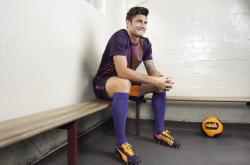 开云体育官方网站-浓眉数据全面爆炸，雄鹿最后时刻险胜马刺，一场属于巨星的夜晚