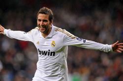 开云体育app-绝境逢生！上海队惊天逆转独行侠，武切维奇狂砍40分点燃全场