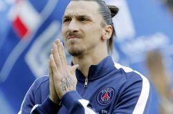 开云足球直播-赛道上的孤勇者，汉密尔顿独扛大旗，雷诺力克索伯的战术奇迹