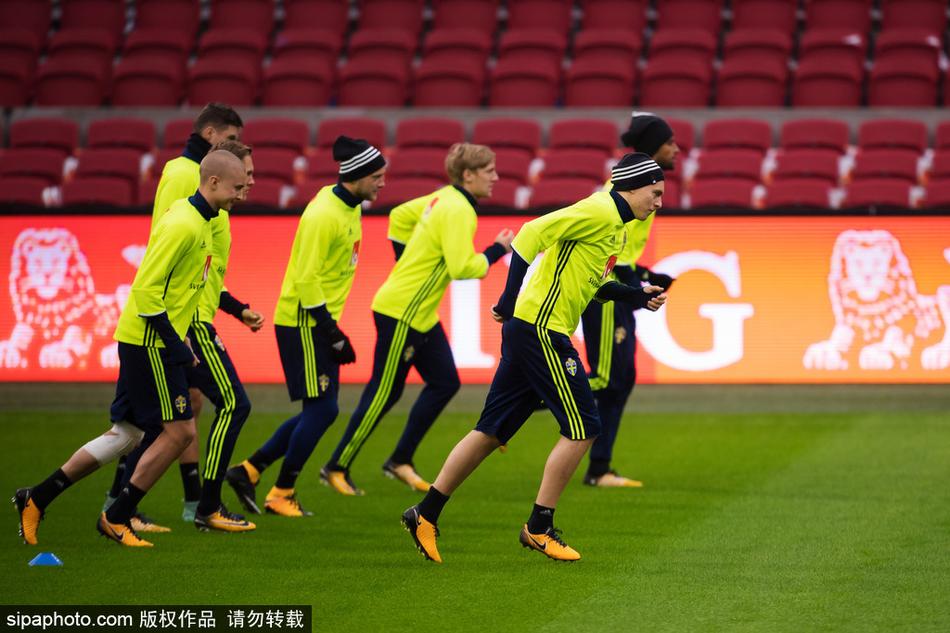 包含瑞典队踢出精彩比赛,多点开花获胜的词条 包含瑞典队踢出精彩比赛,多点开花获胜的词条