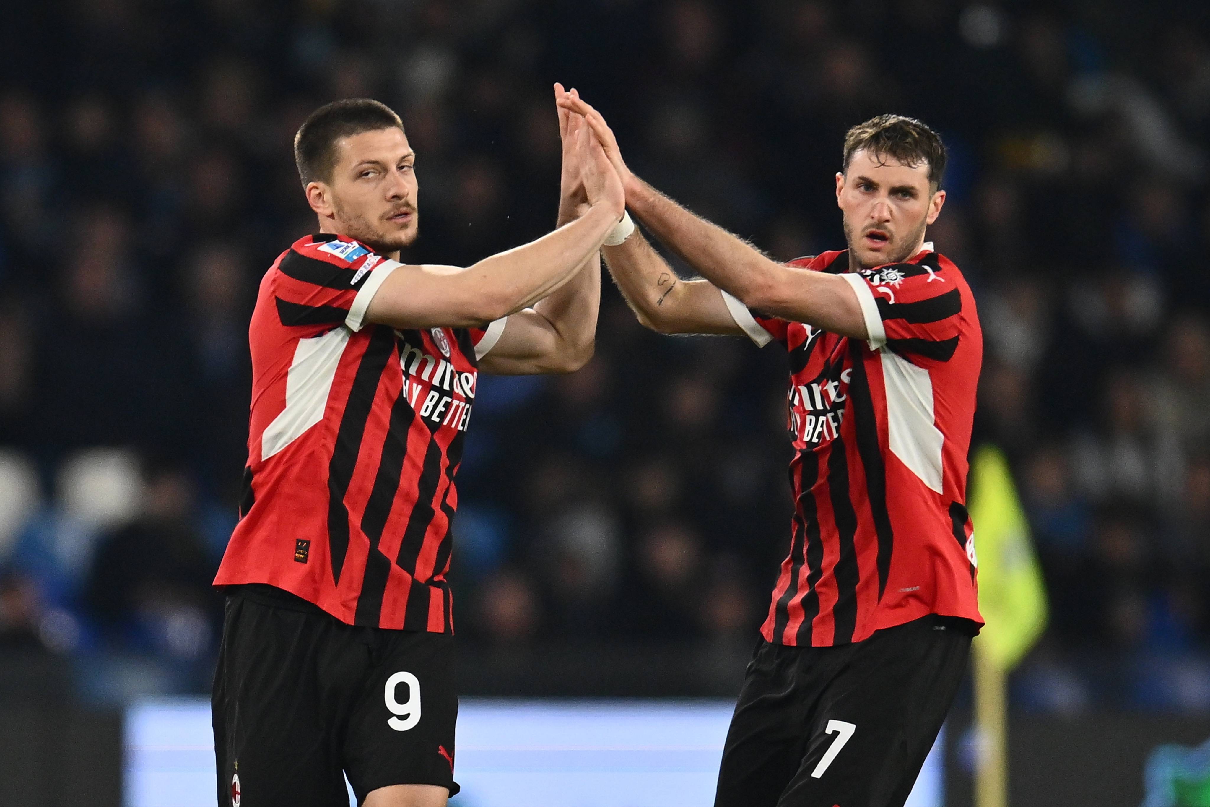 包含智利横扫AC米兰,特尔施特根一己之力扛起全队的词条 包含智利横扫AC米兰,特尔施特根一己之力扛起全队的词条