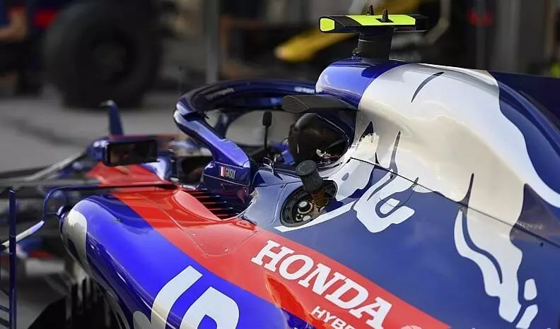 关于红牛车队横扫梅赛德斯,拉塞尔惊艳四座的信息 关于红牛车队横扫梅赛德斯,拉塞尔惊艳四座的信息