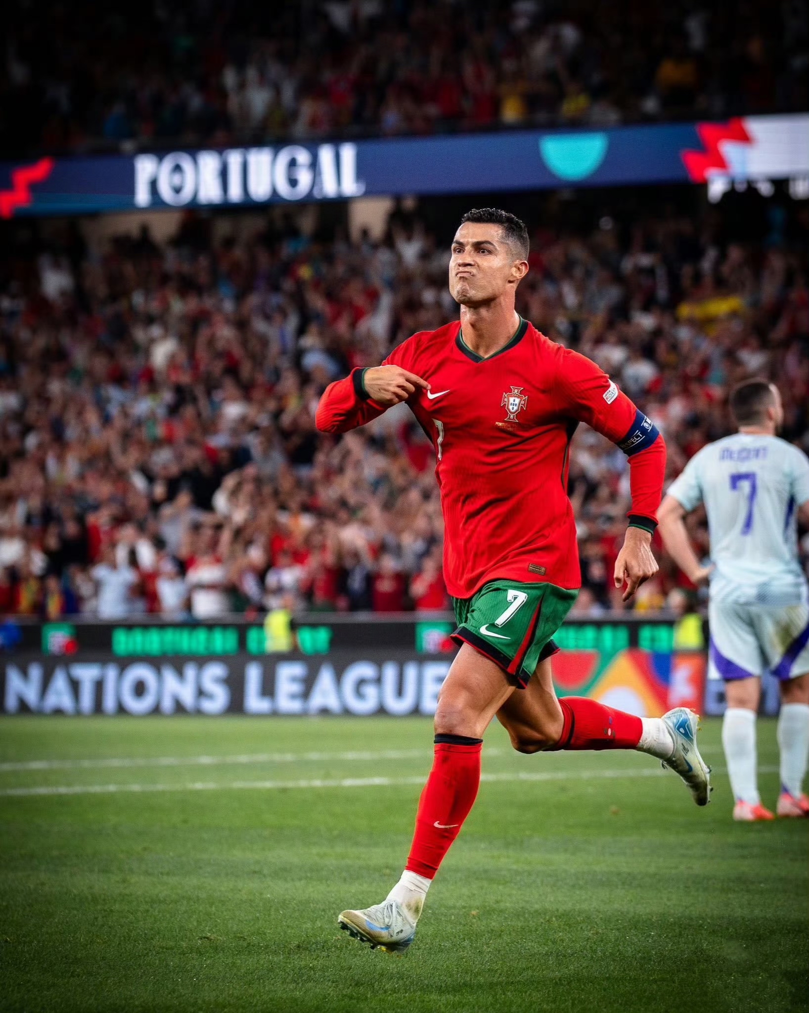 波兰队绝杀葡萄牙队，波尔扛起全队