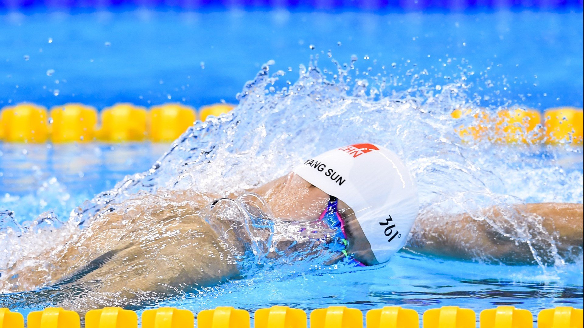 欧冠半决赛之夜,三笘薰,舞台越大越强