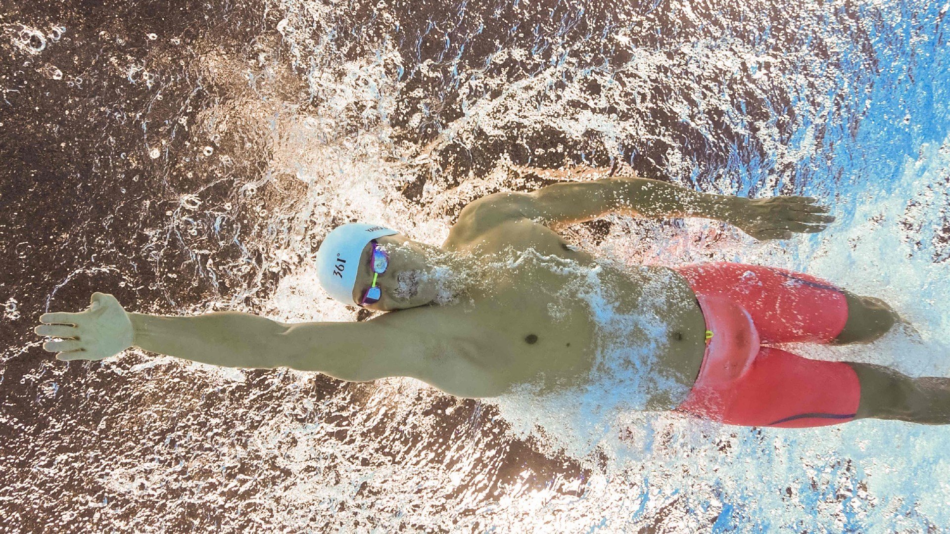 突尼斯对阵中国，基耶萨的里程碑之夜与足球无国界的启示