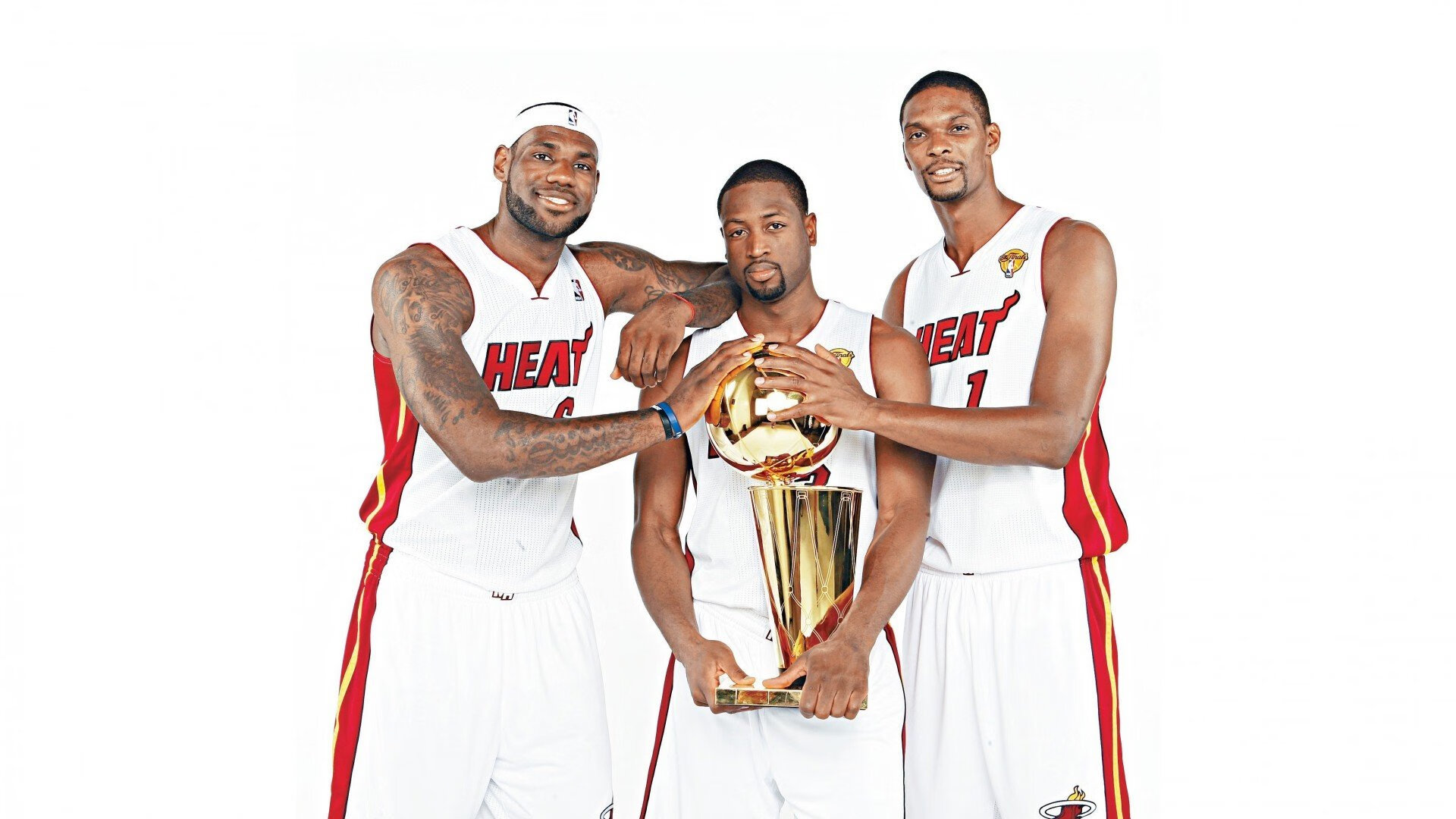 欧冠半决赛之夜,杜兰特攻防两端统治,跨界传奇的交响